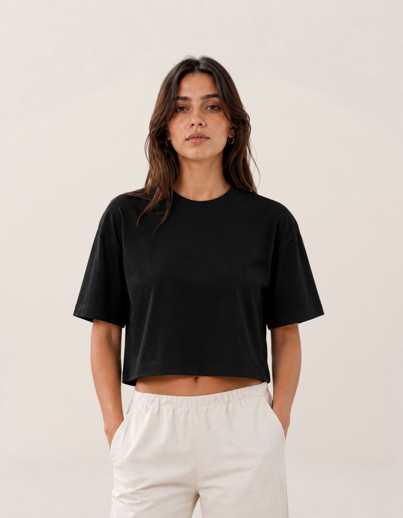 Butter Black 240 Crop Top | Camiseta Crop Top Negra Mujer